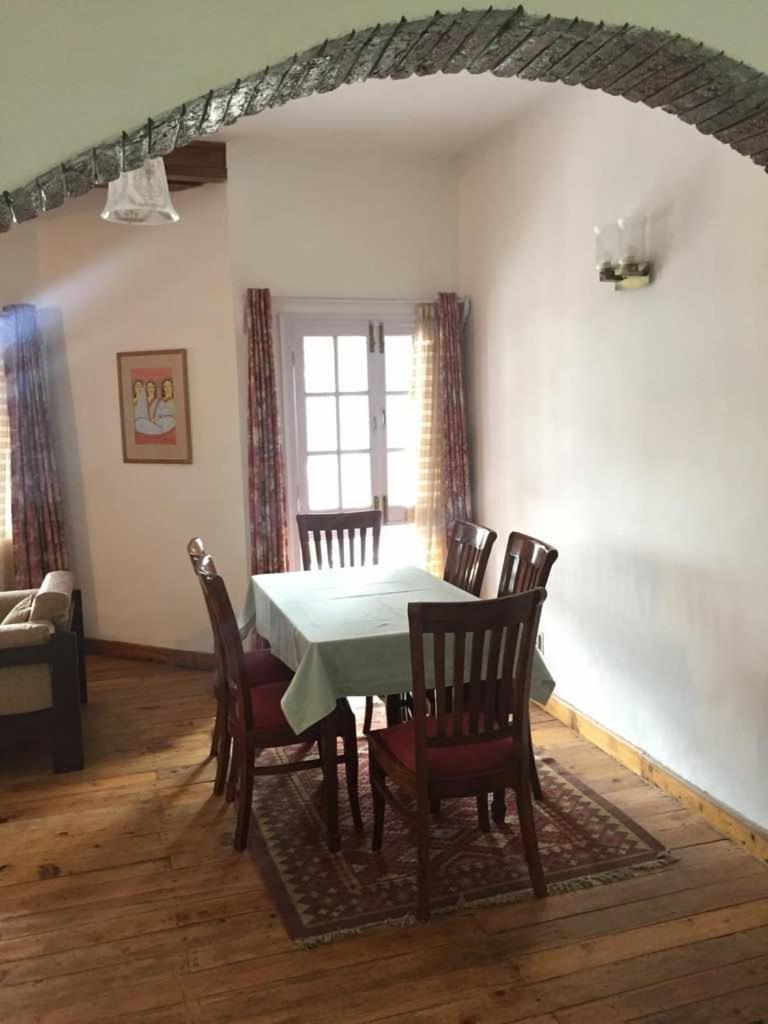 Birdwood Cottages Далхаузи Экстерьер фото